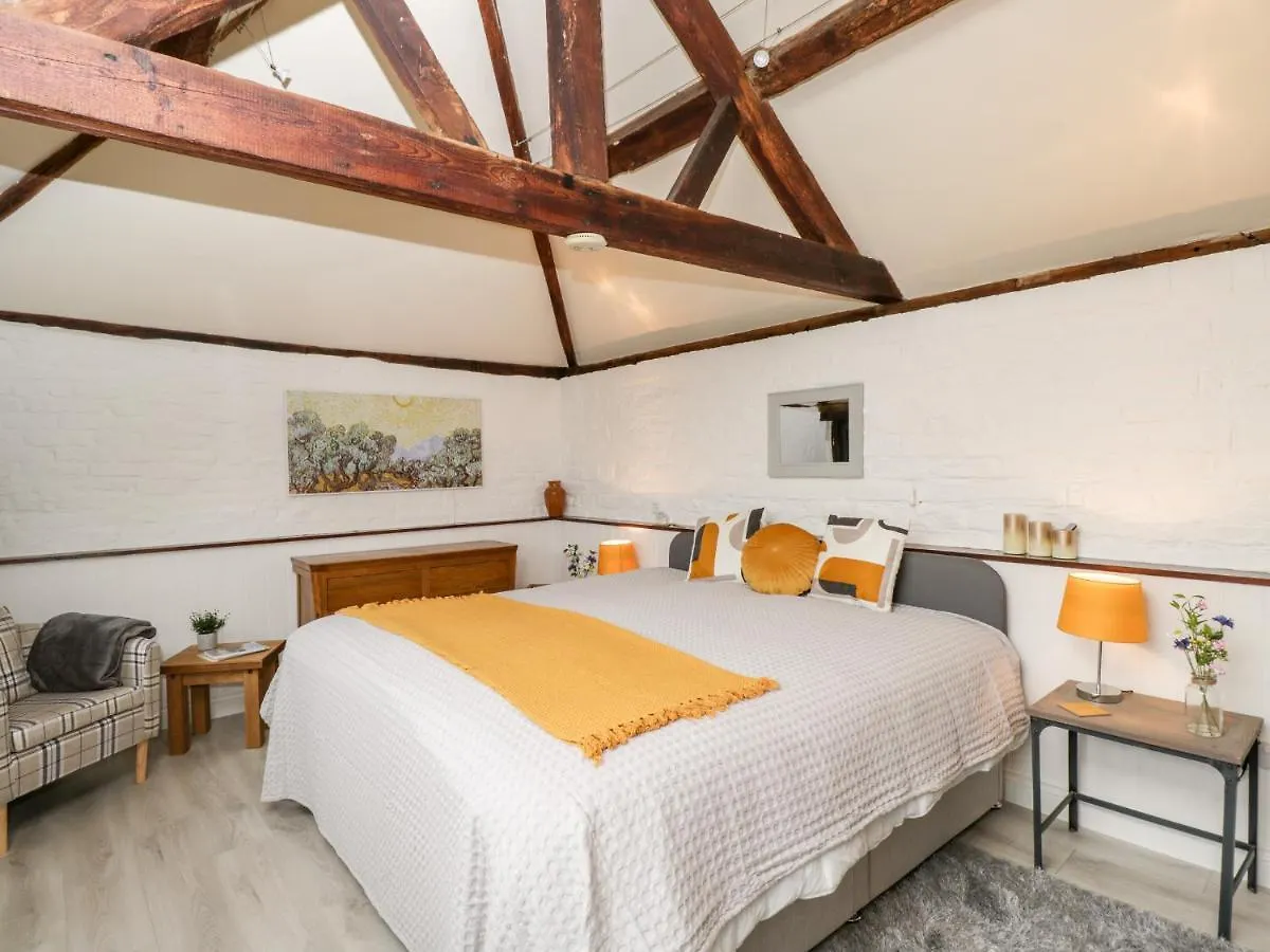 Holiday home Grove Cottage Gloucester