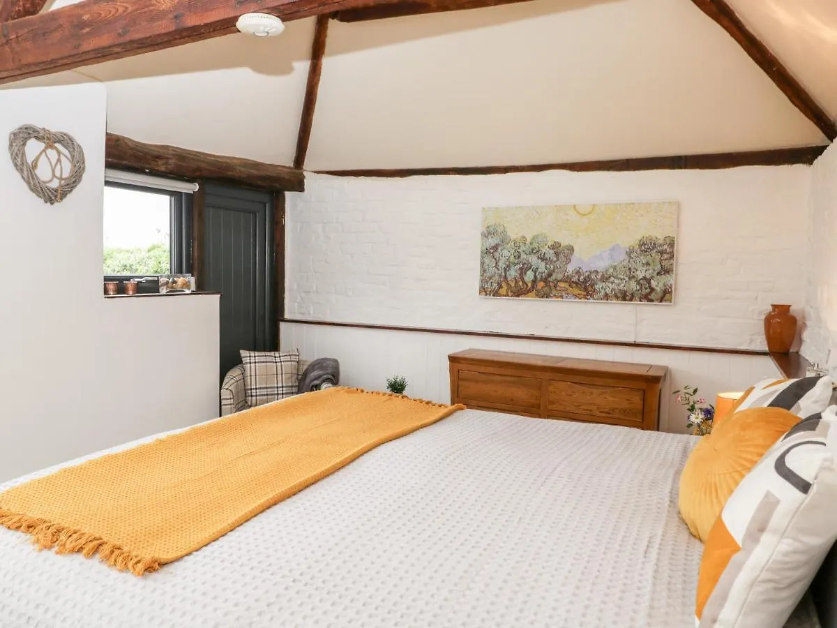 Grove Cottage Gloucester Holiday home